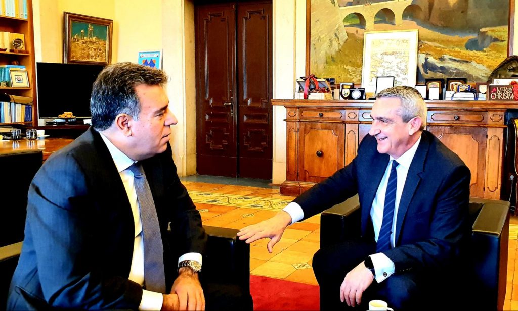 HATZIMARKOS KONSOLAS 1