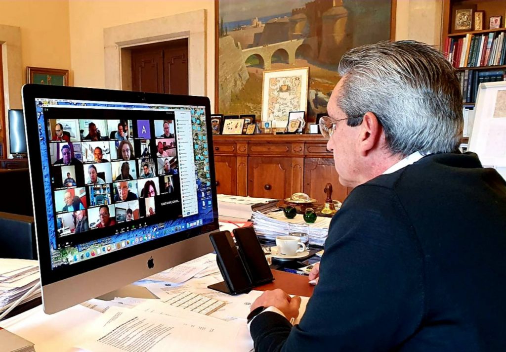 IMG 5240347e82a7c3b7c028dfc067508903 V