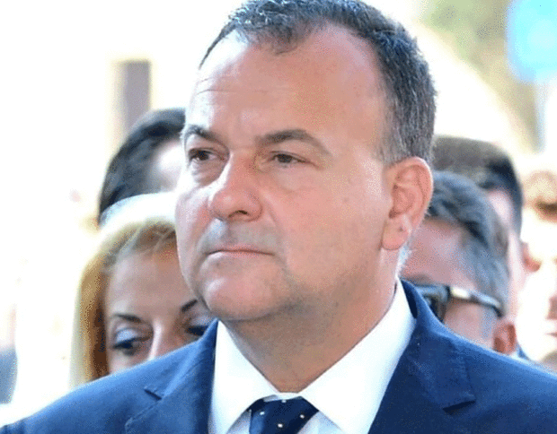 received 523750261621842