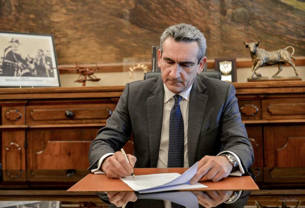 0 02 05 223049a19f2603c638ea4d1fbcfde7513a3ad472644121cd1fc880d8805d2c76 full