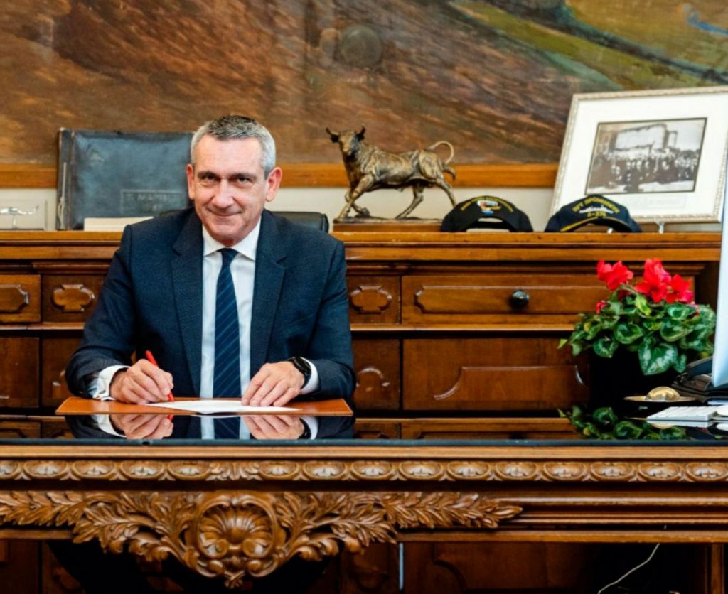 0 02 0a b96e66a6d1d2e11a89605a7595e25714b5c87a4373b8038fd54bacc5fb1f9c91 1c6d9f37772fde