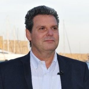 MAN ΓΛΥΝΟΣ
