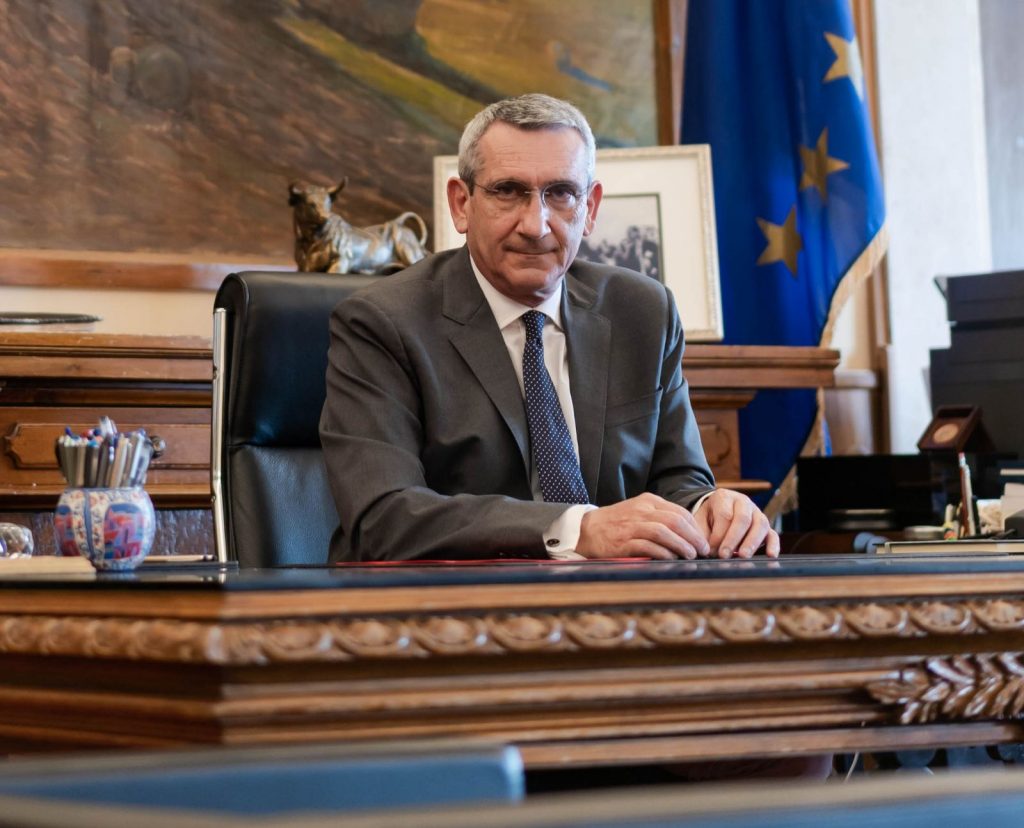 0 02 05 840103ff562e2d8c4cd7737109fdaf0e6106f19bcd9a6dfd4b91f4371ee4ef2b 1c6da2ebf47b93