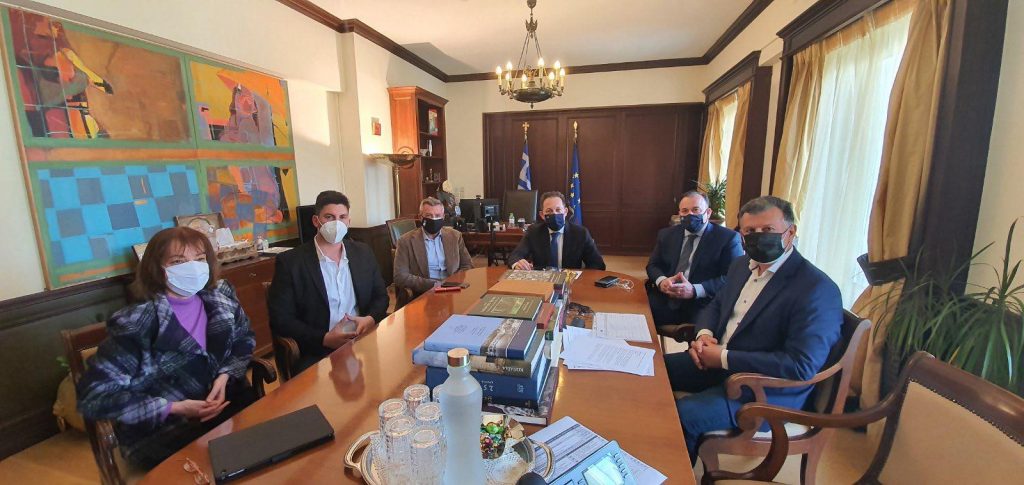 2021 04 09 Δήμαρχος ΥΠΕΣ Στ Πέτσας 1