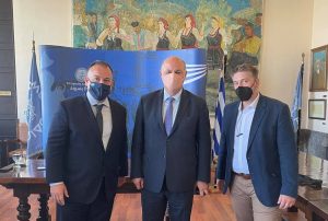 ΠΑΠΠΑΣ ΤΣΙΑΡΑΣ 2