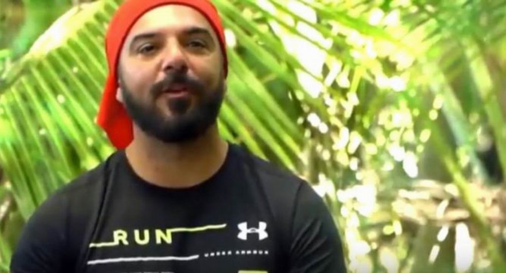 ΕΝΑ ΤΡΑΓΟΥΔΙ ΕΚΠΛΗΞΗ