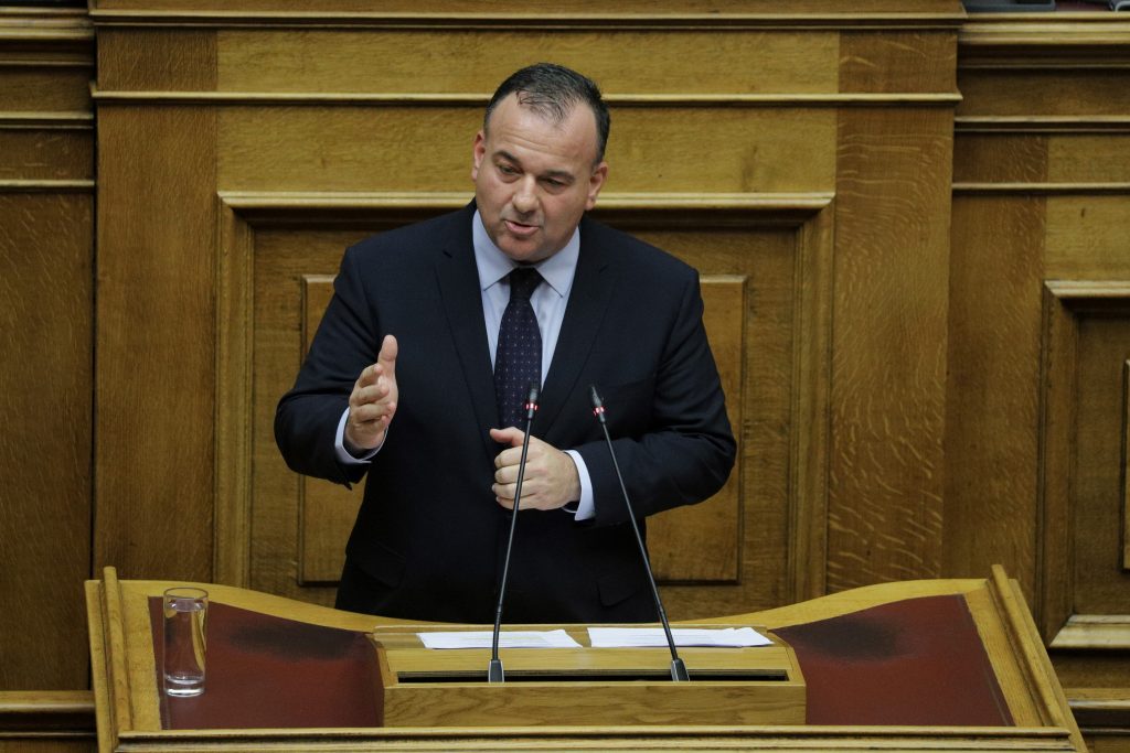 ΠΑΠΠΑΣ 40 scaled