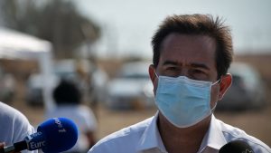 Μηταράκης Στόχος οι κλειστές δομές προσφύγων