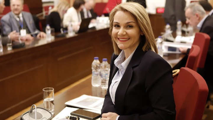 cf5be4f8557afd5f3bb03afc711d7700