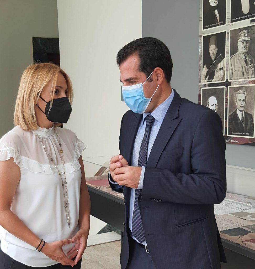 ΙΑΤΡΙΔΗ ΠΛΕΥΡΗΣ