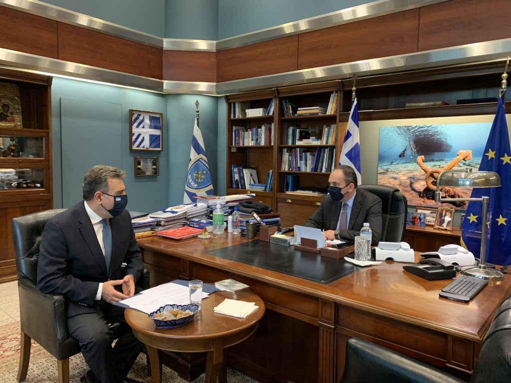 konsolas plakiotakis 1 scaled