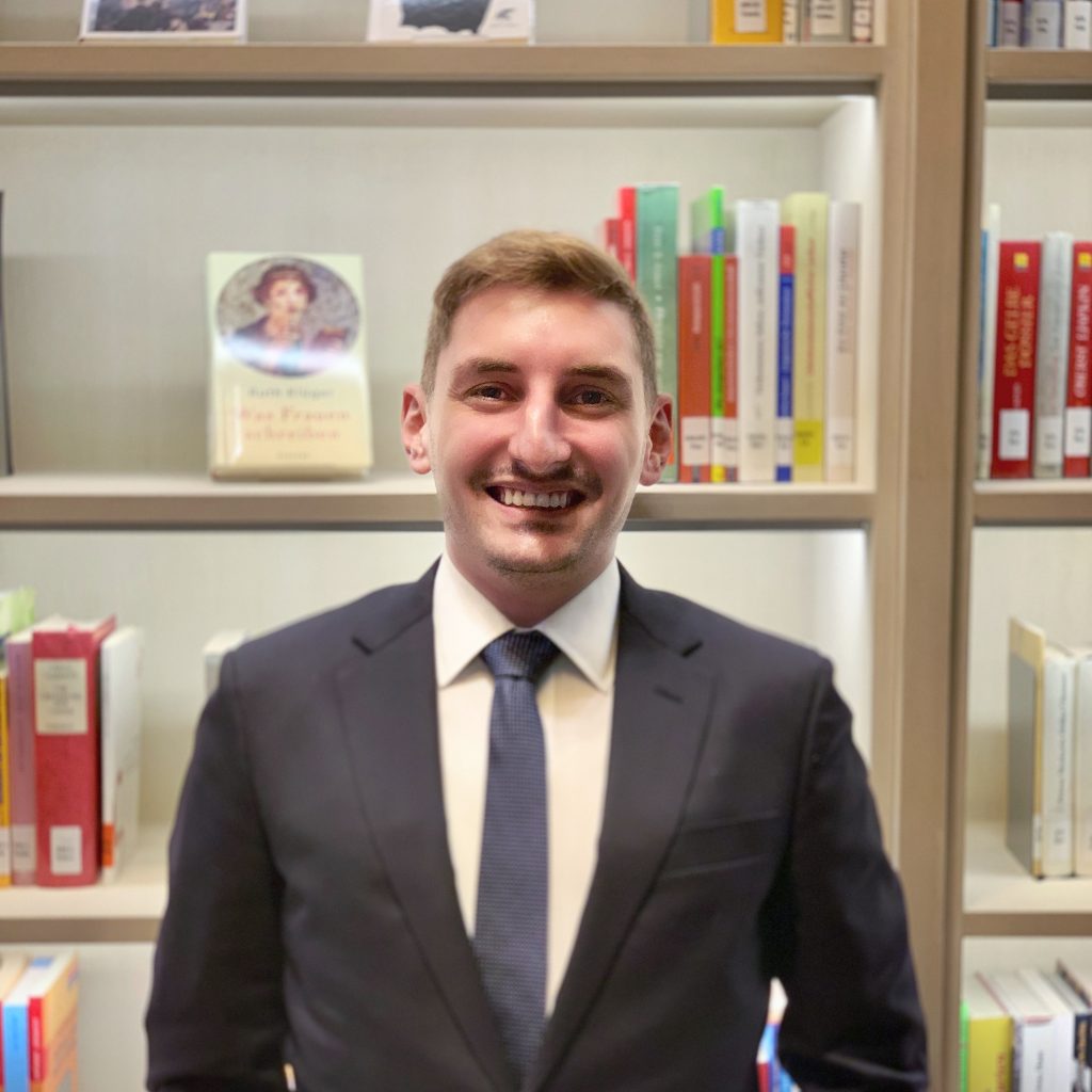 ΛΥΡΙΣΤΗΣ ΜΗΝΑΣ scaled