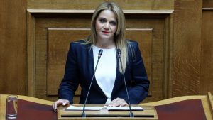 ΙΑΤΡΙΔΗ ΜΙΚΑ