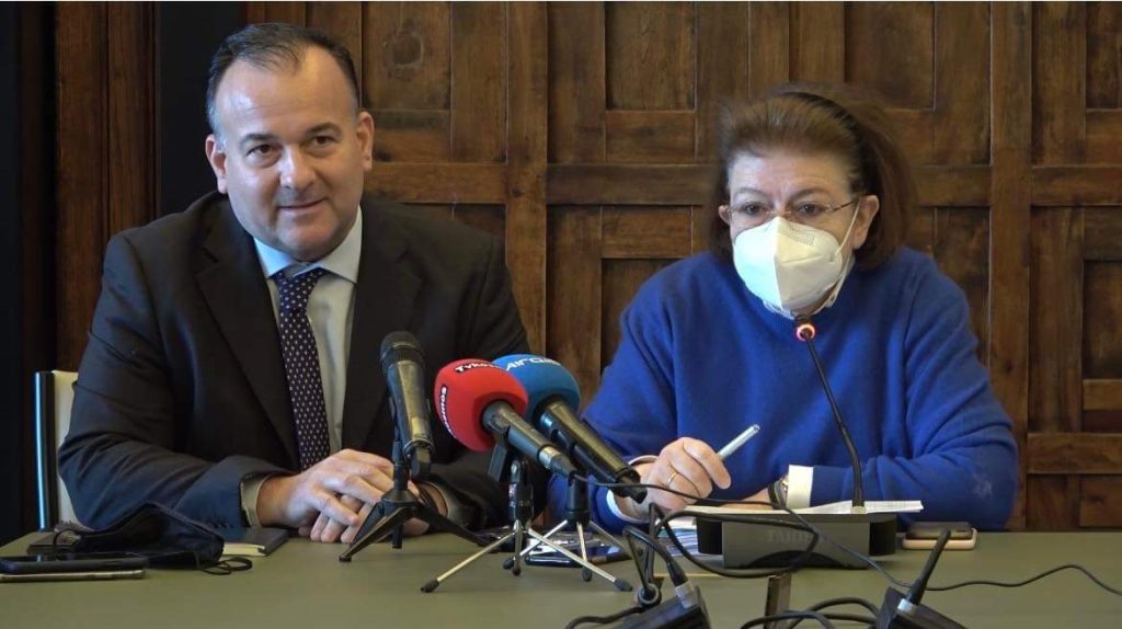 ΠΑΠΠΑΣ ΜΕΝΔΩΝΗ