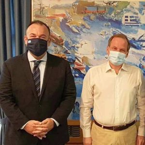 Παππας Καραμανλης