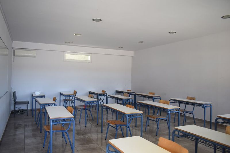 06efa810 d990 46e0 8862 e419e7203068