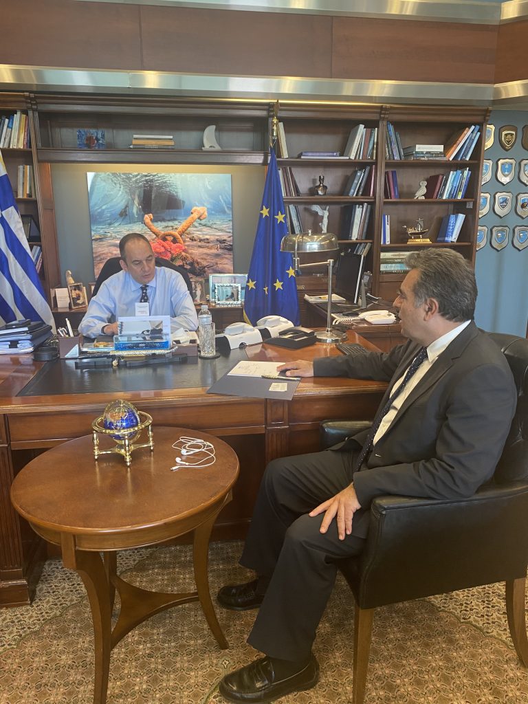 konsolas plakiotakis.. 2 scaled