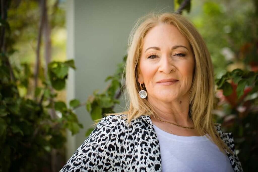 1f37f79b ec19 4eb4 b13c 078e4cbdef11