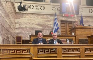 ΠΑΠΠΑΣ ΤΟΜΑΖΟΣ 3