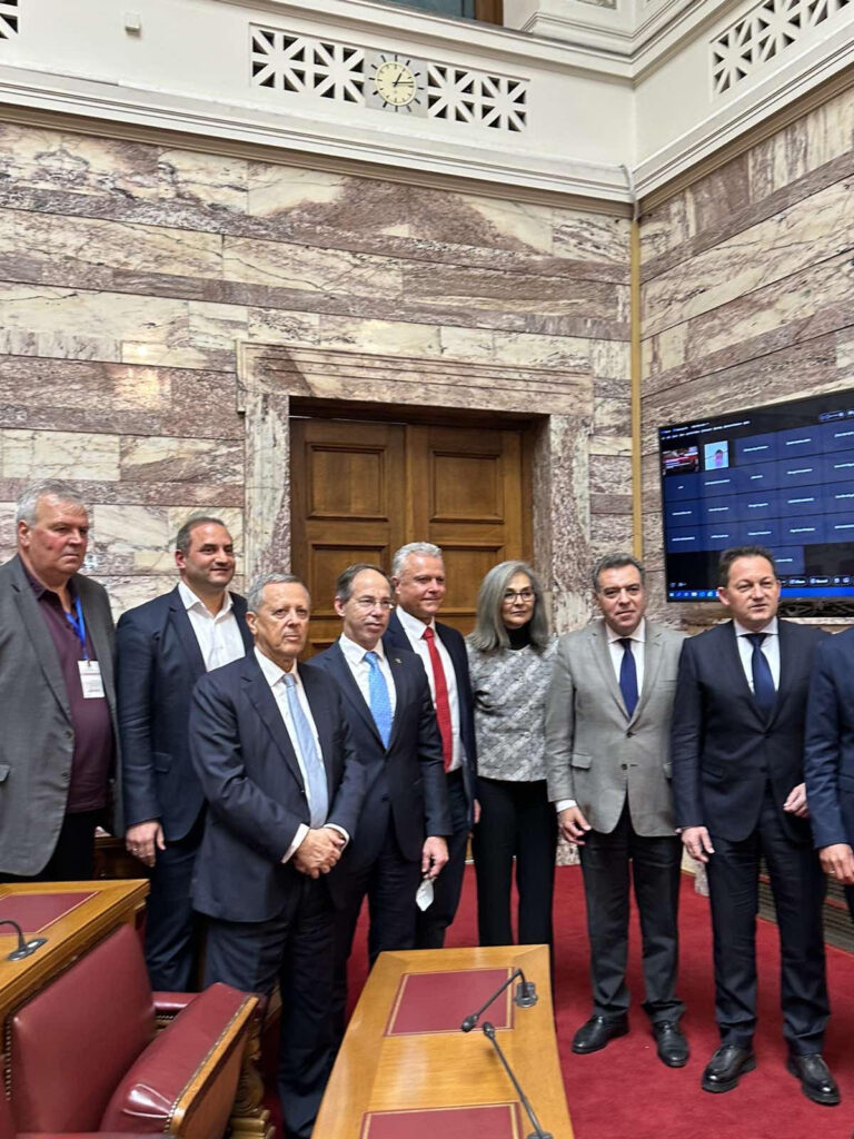 ΦΩΤΟ 2 ΕΙΤΡΟΠΗ ΚΟΝΣΟΛΑΣ