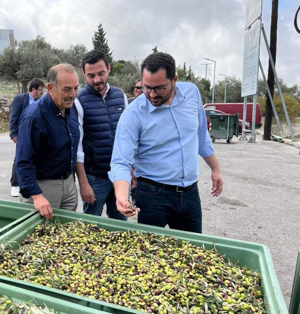 received 813695693182865