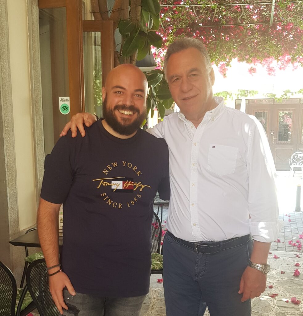 ΑΔΑΜΙΔΗΣ ΦΩΤΟ