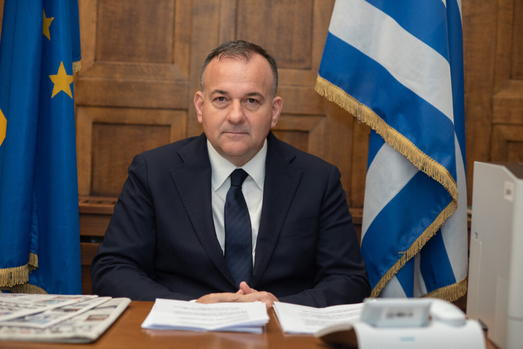 ΒΟΥΛΗ 2023 100 scaled