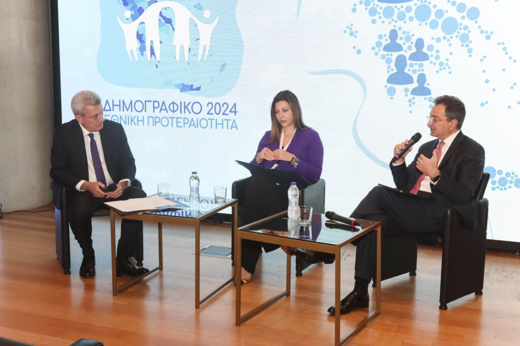 Συζήτηση Υπουργού Σ. Ζαχαράκη Φ. Καραβία scaled