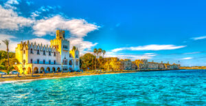 Τhe municipal building of Kos town shutterstock 197758442 1366x700 1